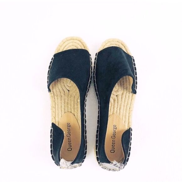 Queen George Sandals Flats Black 7.5 NEW - Picture 3 of 8